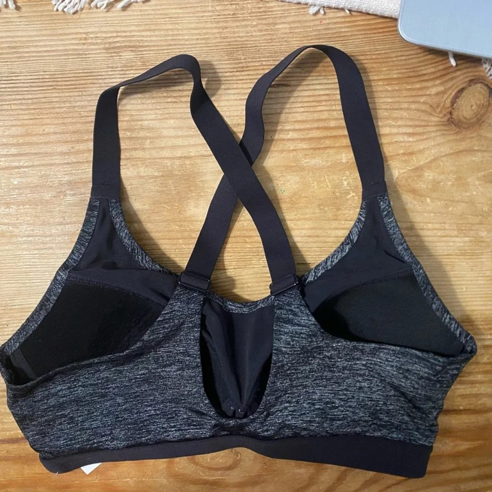 Victoria's Secret SPORT VS sports gray‎ sliver black bra S